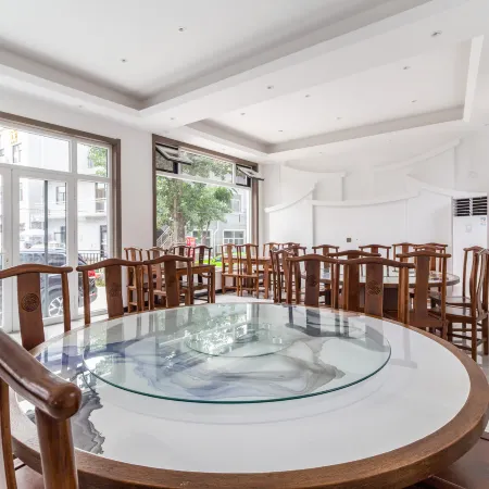 Yixian Xiangyun Homestay (Yishui Lake Taihang Water Town Shop)
