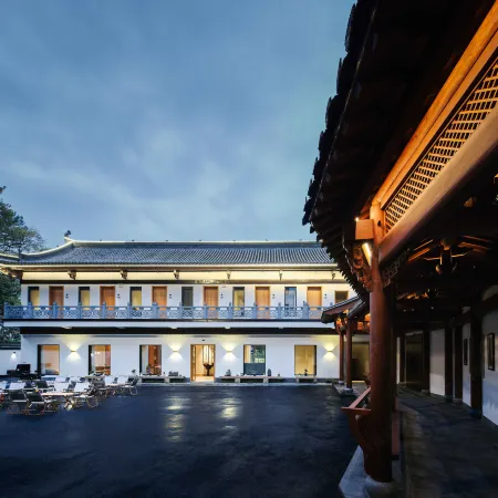 Shexian Yongshe B&B