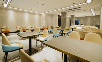 Tiffany Blue Light Luxury Hotel (Bus Terminal Shop)