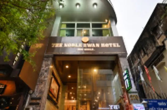 The Noble Swan Hotel New World Hotels near Ben Thanh Market