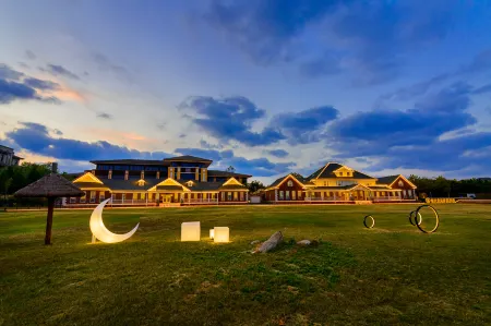 Qingdao Sliver Sand Beach Resort Villa Отели рядом с достопримечательностью «Tangdao Bay Coastal Park»