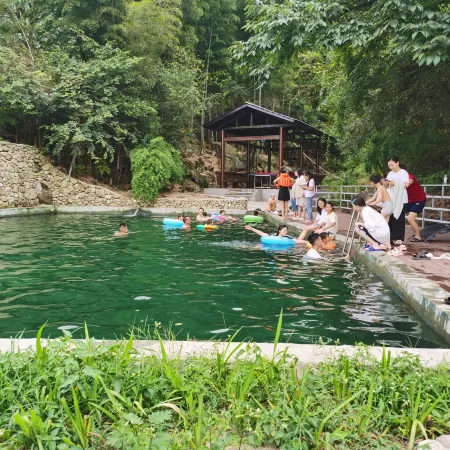 Pingjiang Fushou Mountain Baiyun Mountain Villa