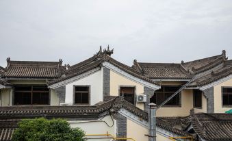 Xinyue Inn (Xi'an Terracotta Warriors and Horses)