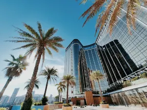 YOHO Treasure Island Hotel