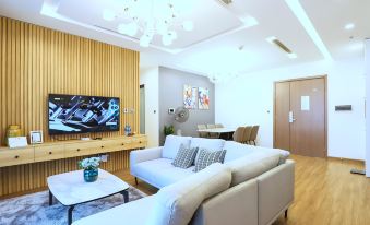MIKAGE - VinHome Metropolis Serviced Apartment in  Lieu Giai