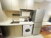 Yuxuan Cinema Apartment (China Resources Vientiane City Branch)