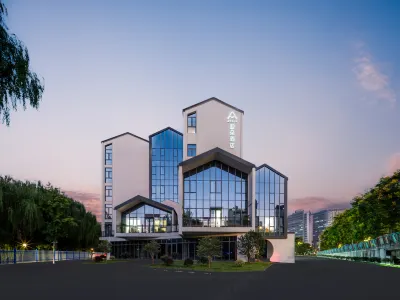 Atour Hotel West Lianqiao, Zhejiang University, Hangzhou Hotel in zona Zhejiang Shuren University (North Campus)