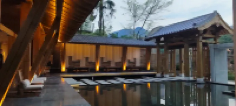 홍야 비에쉔 젠 이 인수 (류장 고진 지점)