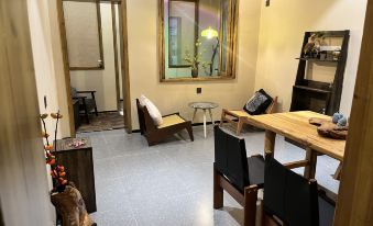 Xiangwang Homestay (Du Fu Jiangge)