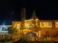 Bingjia Courtyard Homestay Hotels in Qianxi County