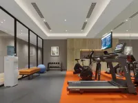 Vienna Hotel(5.0 Minquan High-speed Railway Station Hotel) Hotels in Minquan