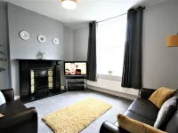 Nelson by the Docks Serviced Apartments by Roomsbooked Hotels in Gloucester District