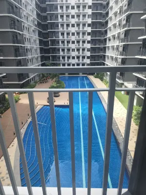 Shore 3 Residences Tower 2, Lap Pool and Amenities