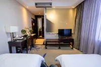 Bole Central Asia Hongbo Hotel