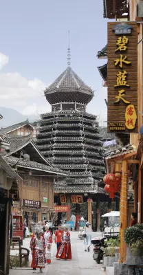 Zhaoxing Dong Village Blue Water and Blue Sky Inn