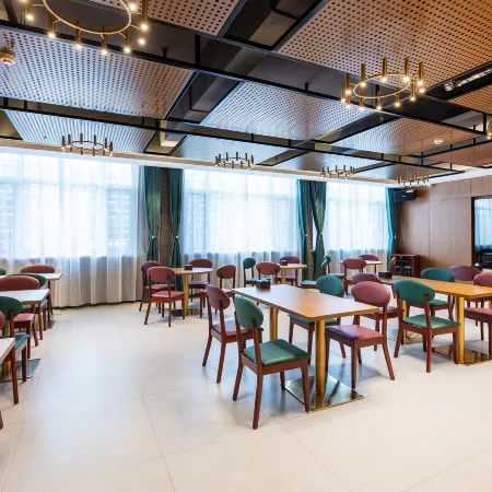 James Joyce Coffetel (Tangshan Luannan County Jianshe Road Branch)