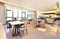 Qingdao Licang Jiahua Hotel
