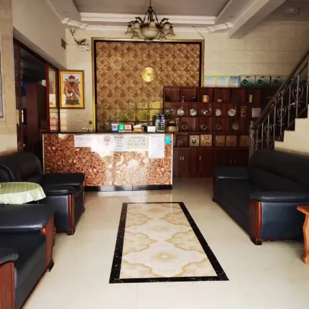 Jiangcheng Chayuan Inn