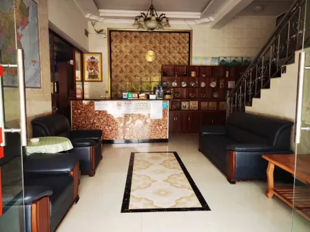 Jiangcheng Chayuan Inn