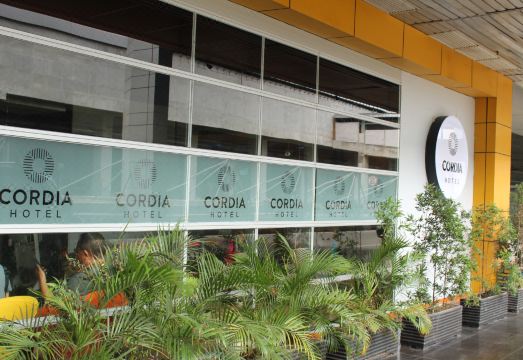 코르디아 호텔 마카사르 공항