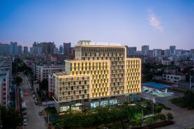 Atour Hotel Beihai High Speed Railway Station Southwest Avenue