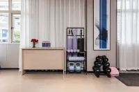 Lincang Yasi Yujing Hotel - Gym