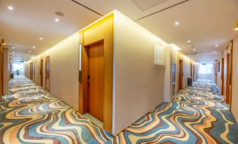 James Joyce Coffetel Hotel (Shijiazhuang Jianshe Nandajie Huaizhong Road Subway Station)