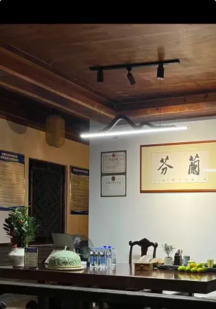 Lanshe Отели рядом с достопримечательностью «A Little Apark Makes A Great Fire Wax Museum»