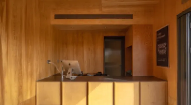 GBOX Homestay (G Camp Mountain Lake Campground)