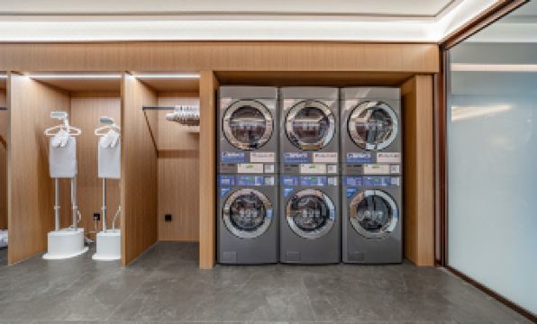 Starway Hotel (Lij Townwheel Branch) help me