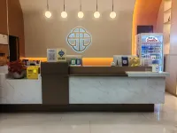 Qingye E-sports Homestay (Heyuan Asia's First High Fountain Wanlong City) - 新規開業