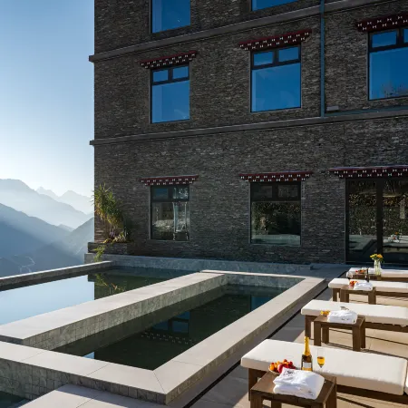 Arro Khampa Rongdrak Resort