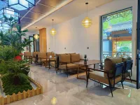 Ancient Road Hotel Homestay