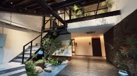 Yonghe courtyard hotel