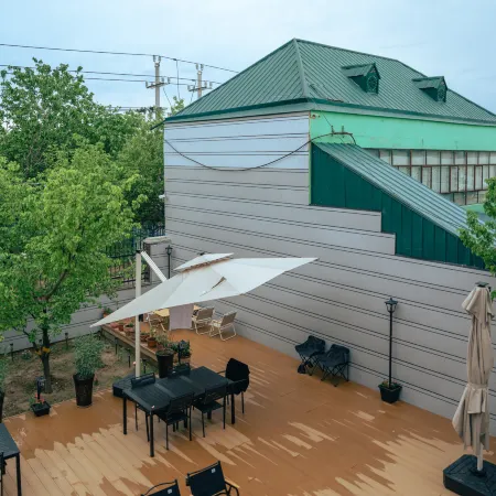 Wangxin Homestay (Yining Airport)