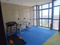 Yilong Ruiyun Hotel (Nantong Rugao Changjiang Town Wenfeng City Plaza) - Wifi