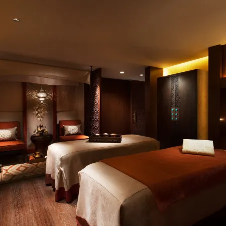 Shangri-La Hotel, Lhasa