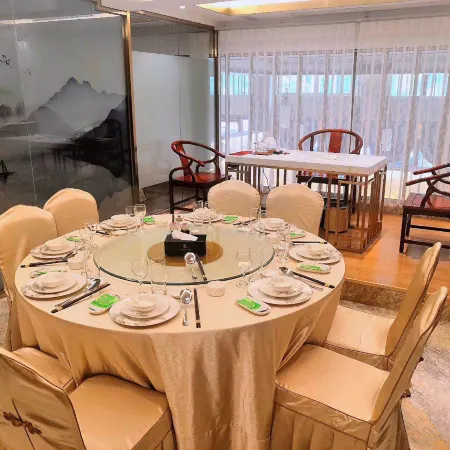 Wanlong Hotel