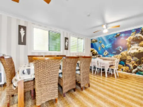 Coral Inn Boutique Resort Hotels in Yeppoon