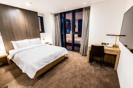 Ulsan Ashton Hotel Отели в г. Ульсан