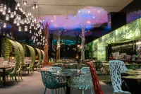 arTree Hotel - Завтрак