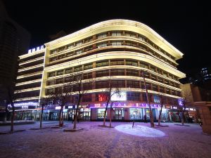 Lavande Hotel (Urumqi Changjiang Road International Trade City store)