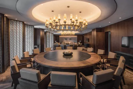 Shengzhou Hotel Отели рядом с достопримечательностью «Huju Zoo»