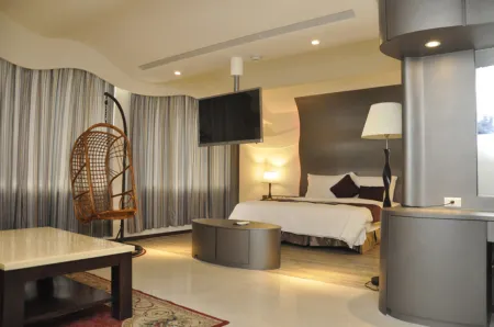 Ocean Hotel