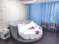 宿州龙信商务主题宾馆 - 舒适精致圆床房