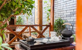 Floral Hotel. Sanjunzan homestay in Chaozhou ancient city