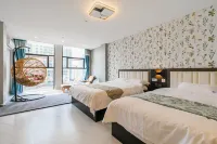 Haijujia Homestay(Qingdao Shilaoren Bathing Beach Metro Station) โรงแรมใกล้ชายหาดชิเหลาเหริน