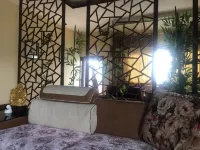 Cen Gong Snail House