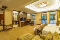 Greenland Yuhao Hot Spring Hotel Hotel in zona Ziqing Lake Safari Park