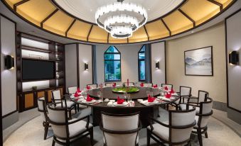 Ramada by Wyndham Xianning Xishan Mountain